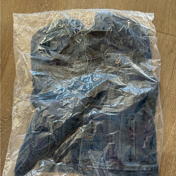 Port Authority denim jacket - Picture 5 of 6